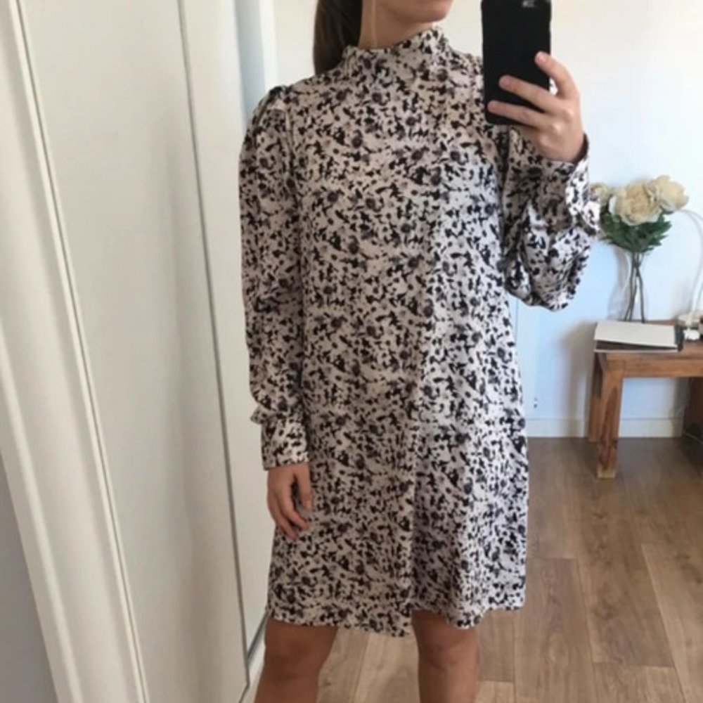 Mango dress